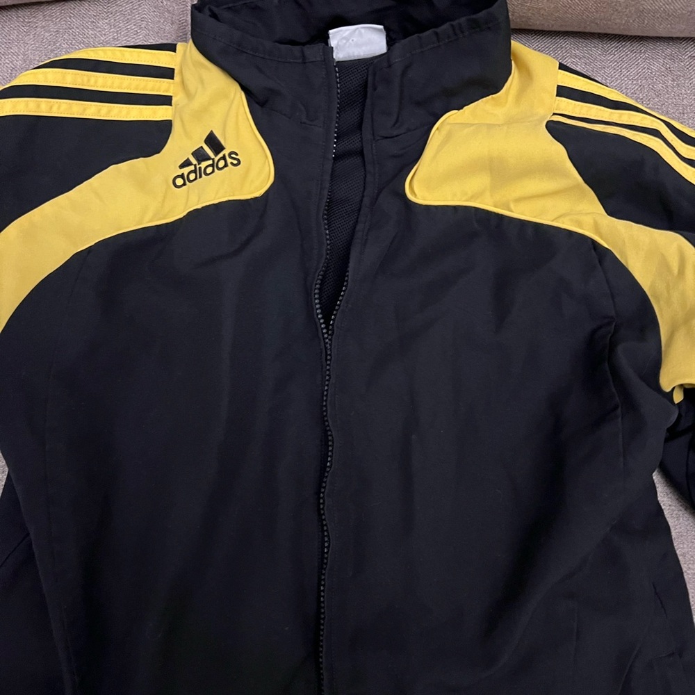 Black and Yellow Adidas Windbreaker Vintage